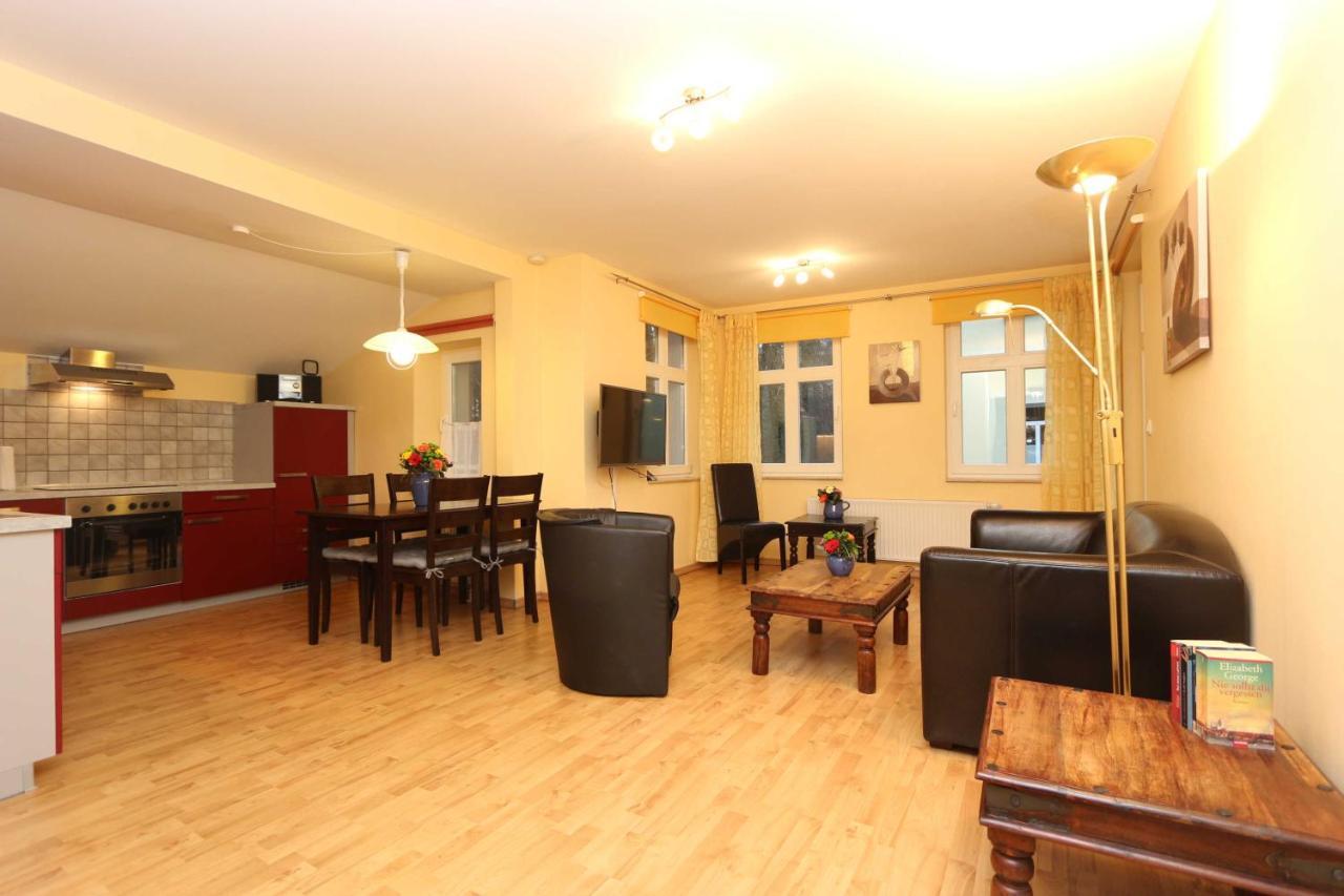 "Haus Am Wald" Strandnah - Fewo Cc Zinnowitz Luaran gambar
